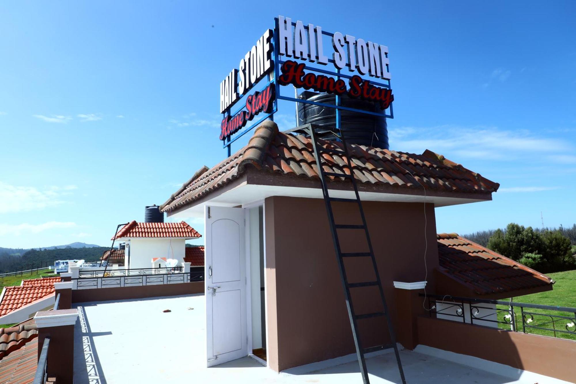 Hailstone Home Stay Ooty Kültér fotó